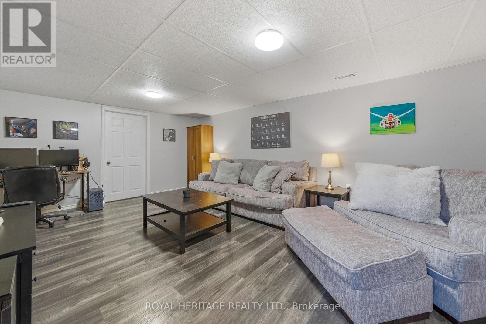 18 Panelas Crescent, Quinte West, Ontario  K8V 6A5 - Photo 35 - X12978368