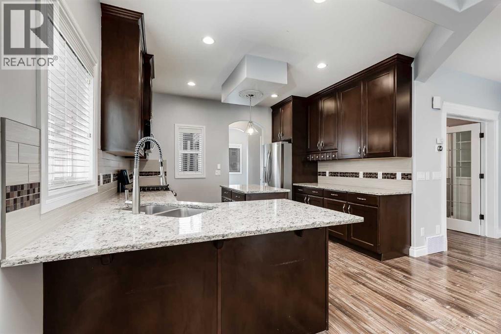 2144 Reunion Square, Airdrie, Alberta  T4B 0Y9 - Photo 7 - A2288748