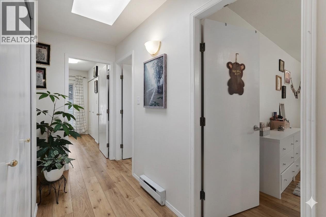 5 7901 13th Avenue, Burnaby, British Columbia  V3N 2E8 - Photo 9 - R3109235