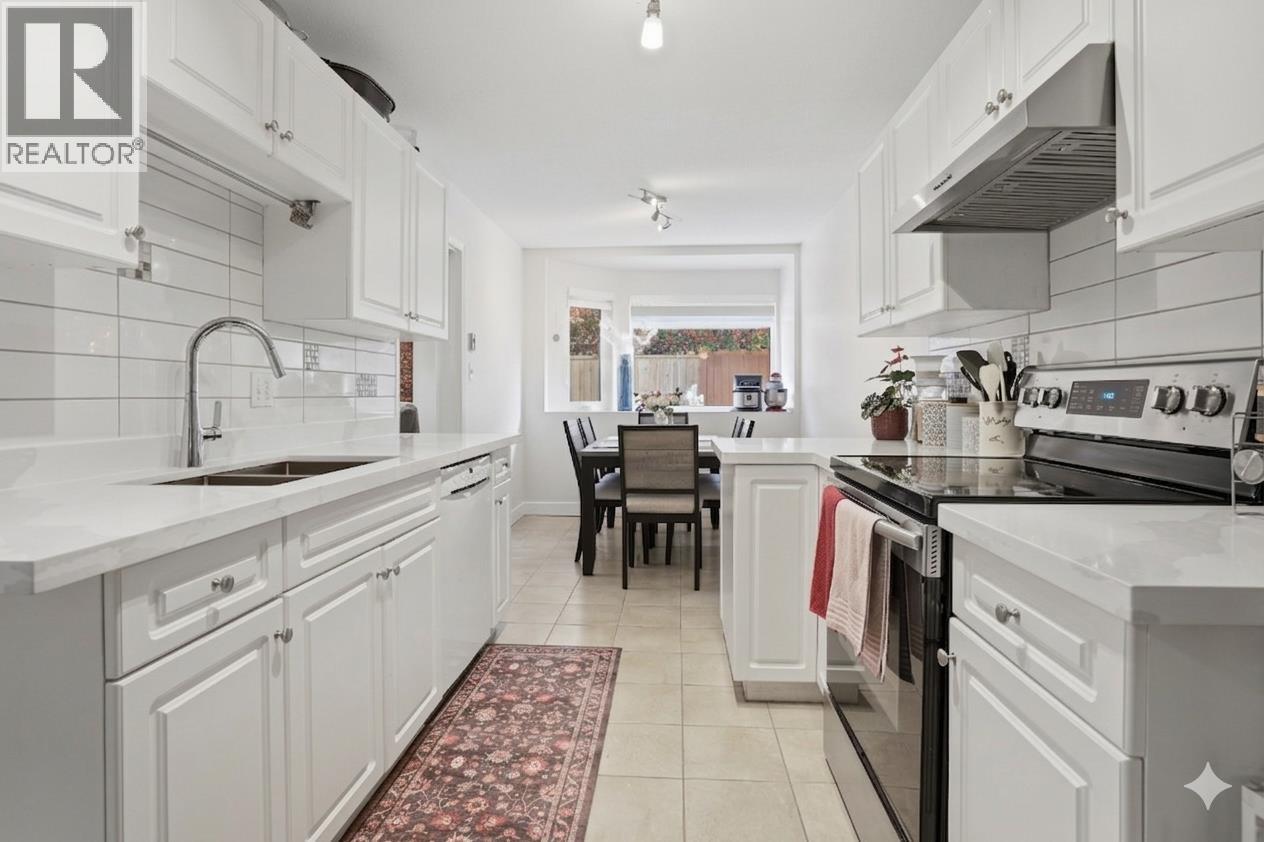 5 7901 13th Avenue, Burnaby, British Columbia  V3N 2E8 - Photo 5 - R3109235