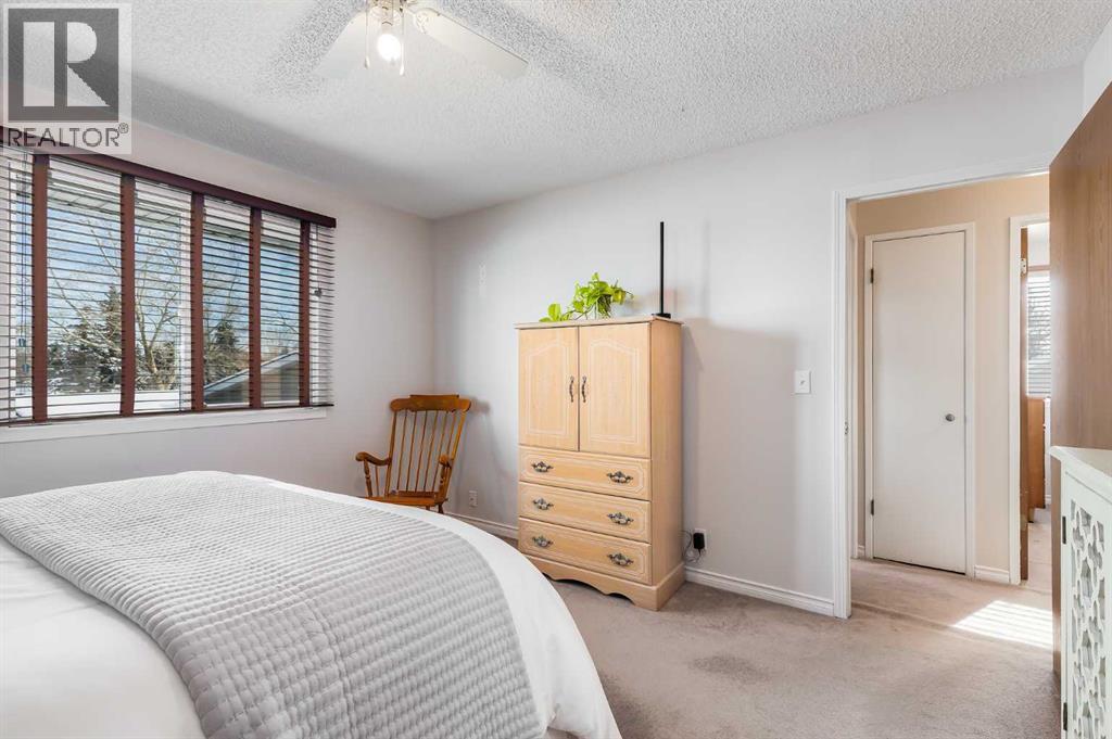 240 Summerwood Place SE, Airdrie, Alberta  T4B 1W3 - Photo 15 - A2299090