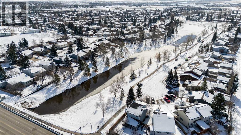 240 Summerwood Place SE, Airdrie, Alberta  T4B 1W3 - Photo 39 - A2299090