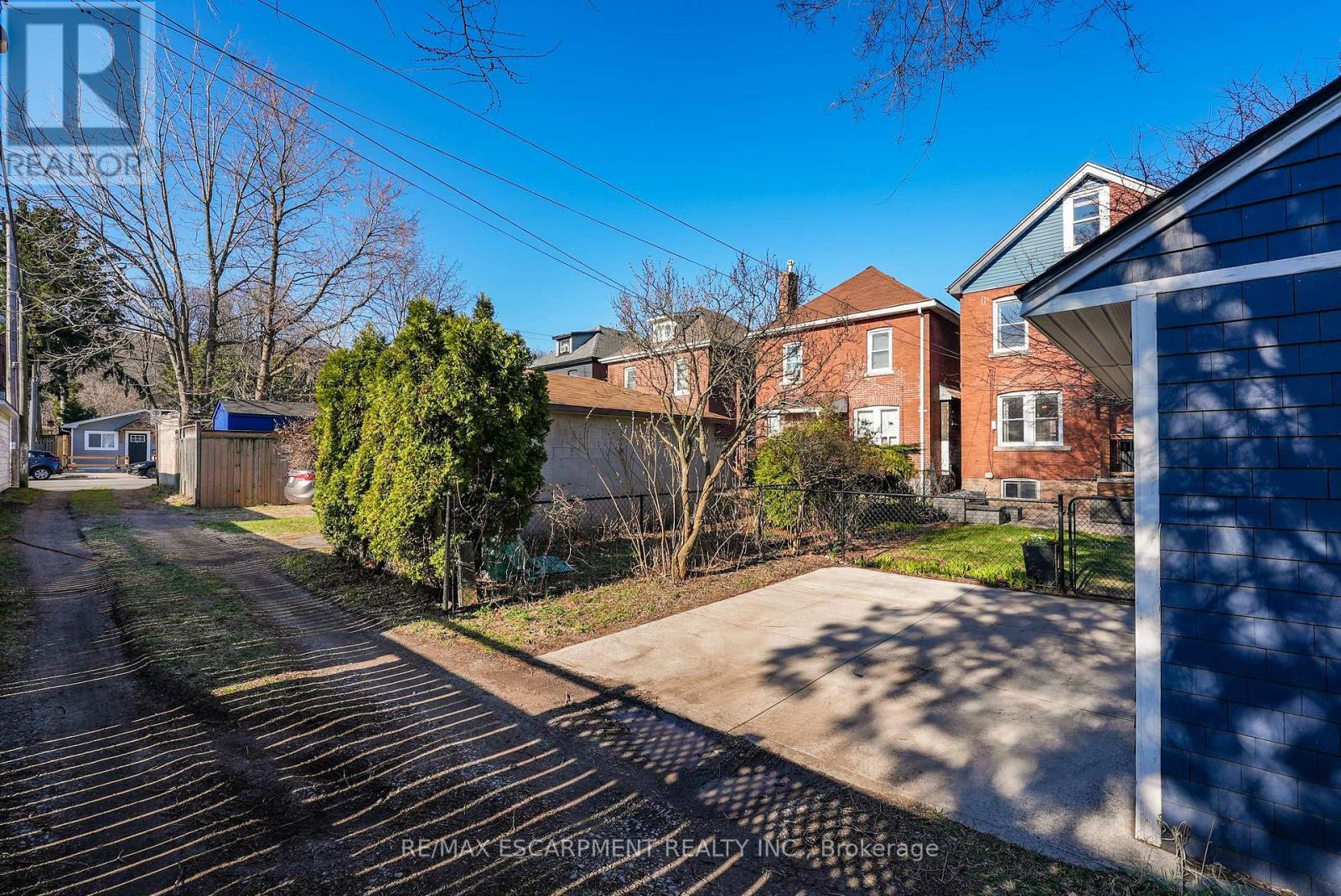 207 Edgemont Street S, Hamilton, Ontario  L8K 2J1 - Photo 33 - X12977812