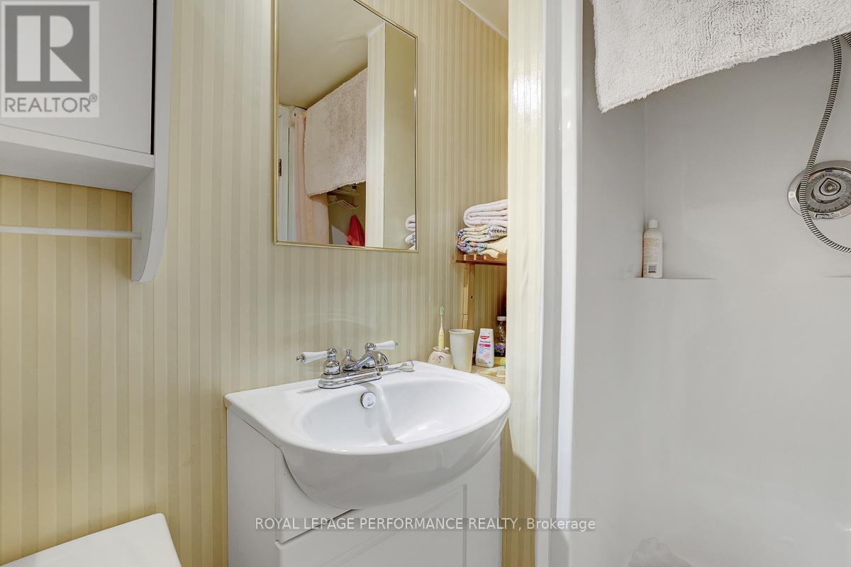 1141 North River Road, Ottawa, Ontario  K1K 3W4 - Photo 29 - X12978324