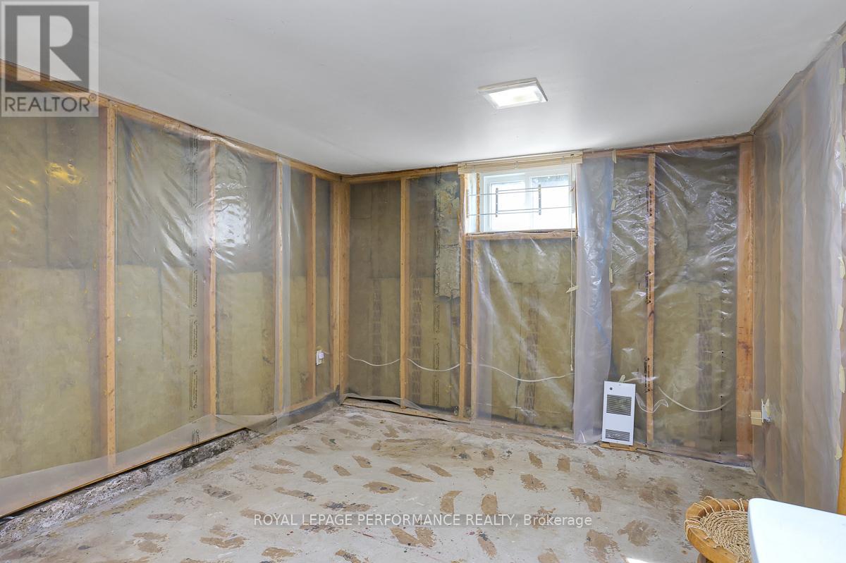 1141 North River Road, Ottawa, Ontario  K1K 3W4 - Photo 32 - X12978324