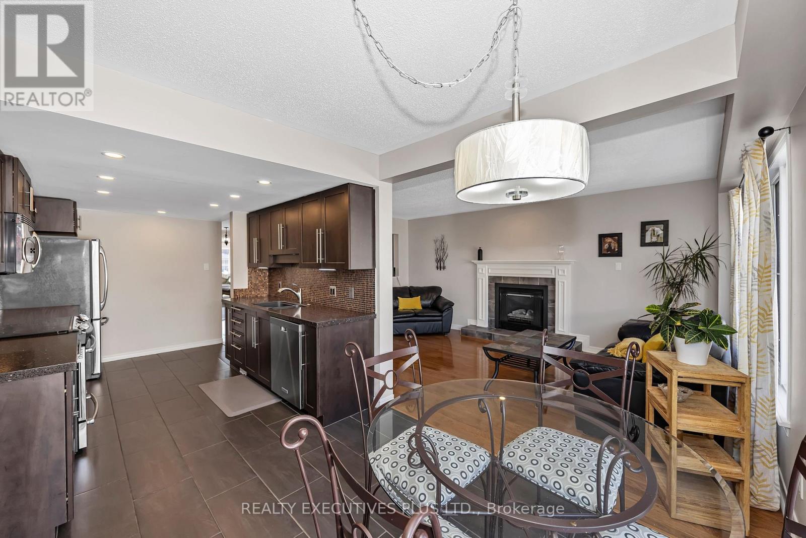 1611 Marley Crescent, Ottawa, Ontario  K1J 1C2 - Photo 16 - X12978340