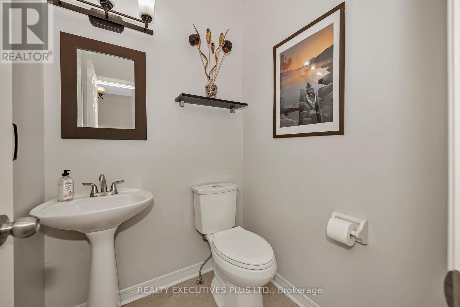 1611 Marley Crescent, Ottawa, Ontario  K1J 1C2 - Photo 17 - X12978340