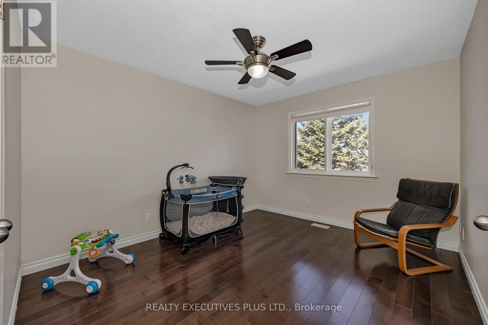 1611 Marley Crescent, Ottawa, Ontario  K1J 1C2 - Photo 25 - X12978340