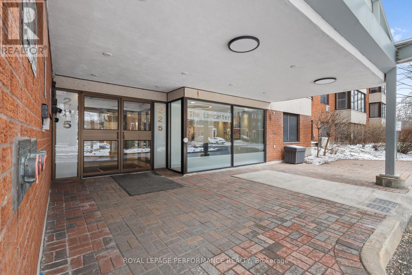 609 - 225 Alvin Road, Ottawa, Ontario  K1K 4H6 - Photo 3 - X12978392