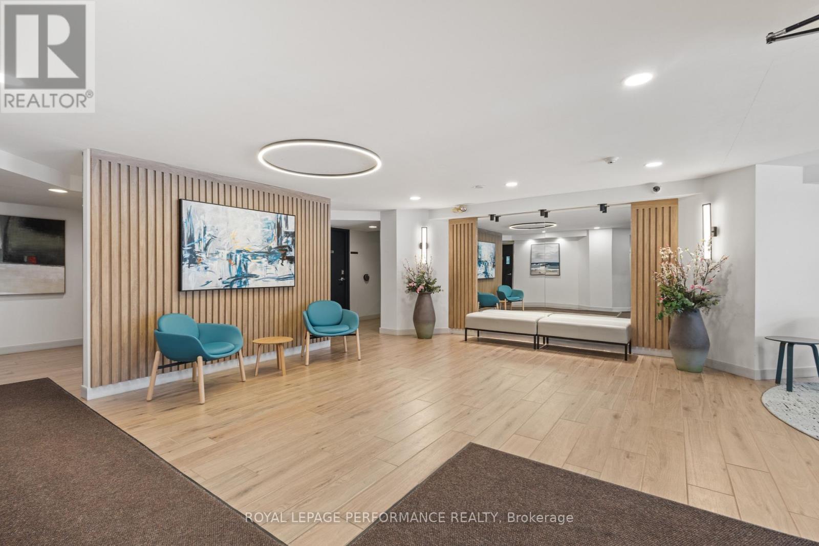 609 - 225 Alvin Road, Ottawa, Ontario  K1K 4H6 - Photo 5 - X12978392