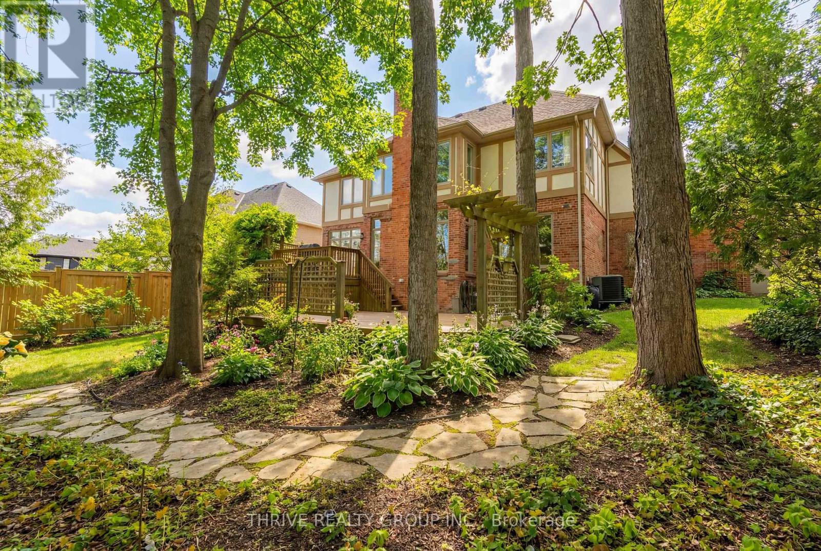 96 Birchmount Street, London South, Ontario  N6K 4K5 - Photo 2 - X12978346