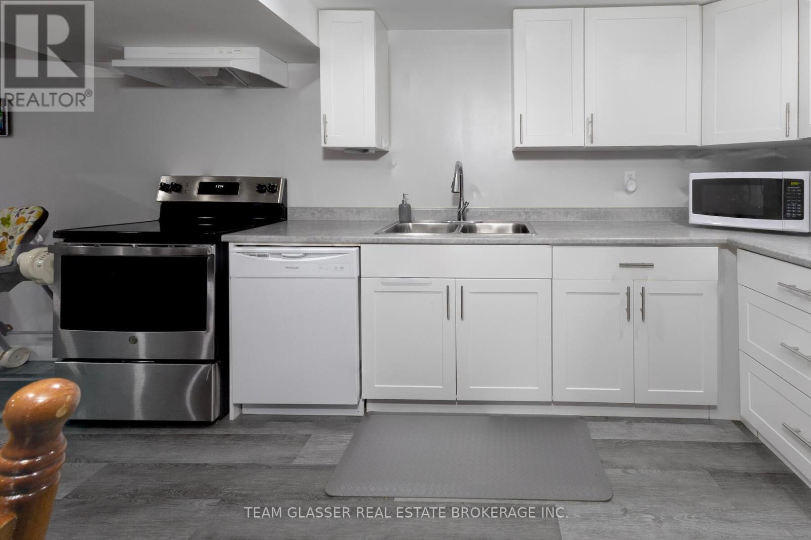 49728 Lyons Line Road, Malahide, Ontario N0L 2J0 - Photo 32 - X12978400