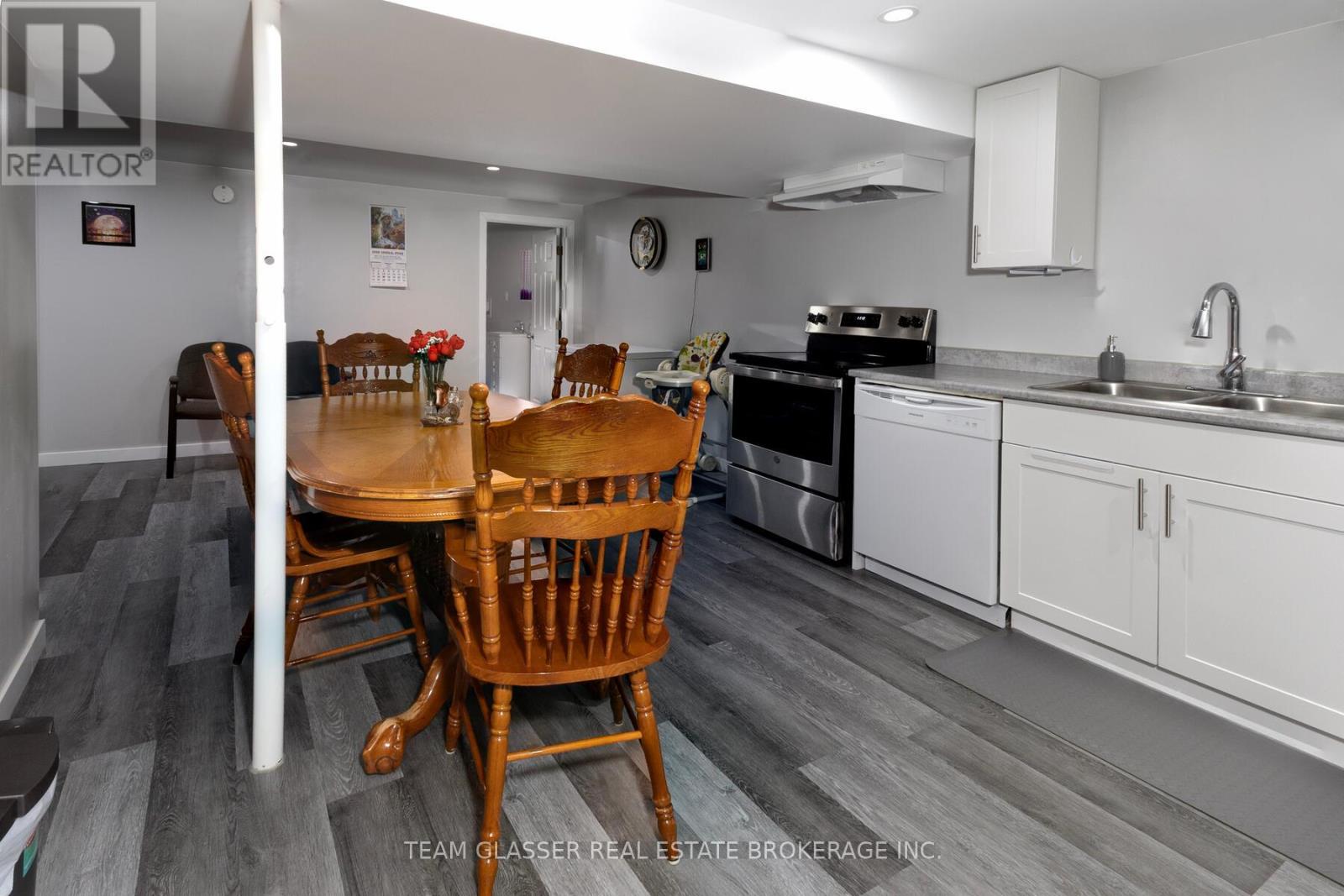 49728 Lyons Line Road, Malahide, Ontario N0L 2J0 - Photo 33 - X12978400