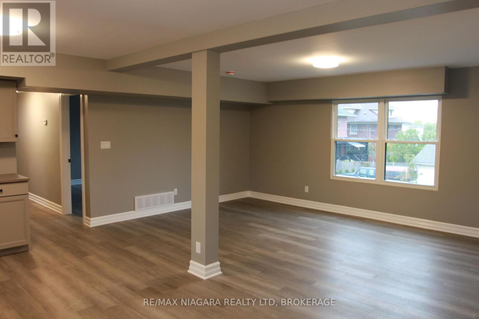 21 Wintemute Street, Fort Erie, Ontario  L2A 3N9 - Photo 21 - X12439523