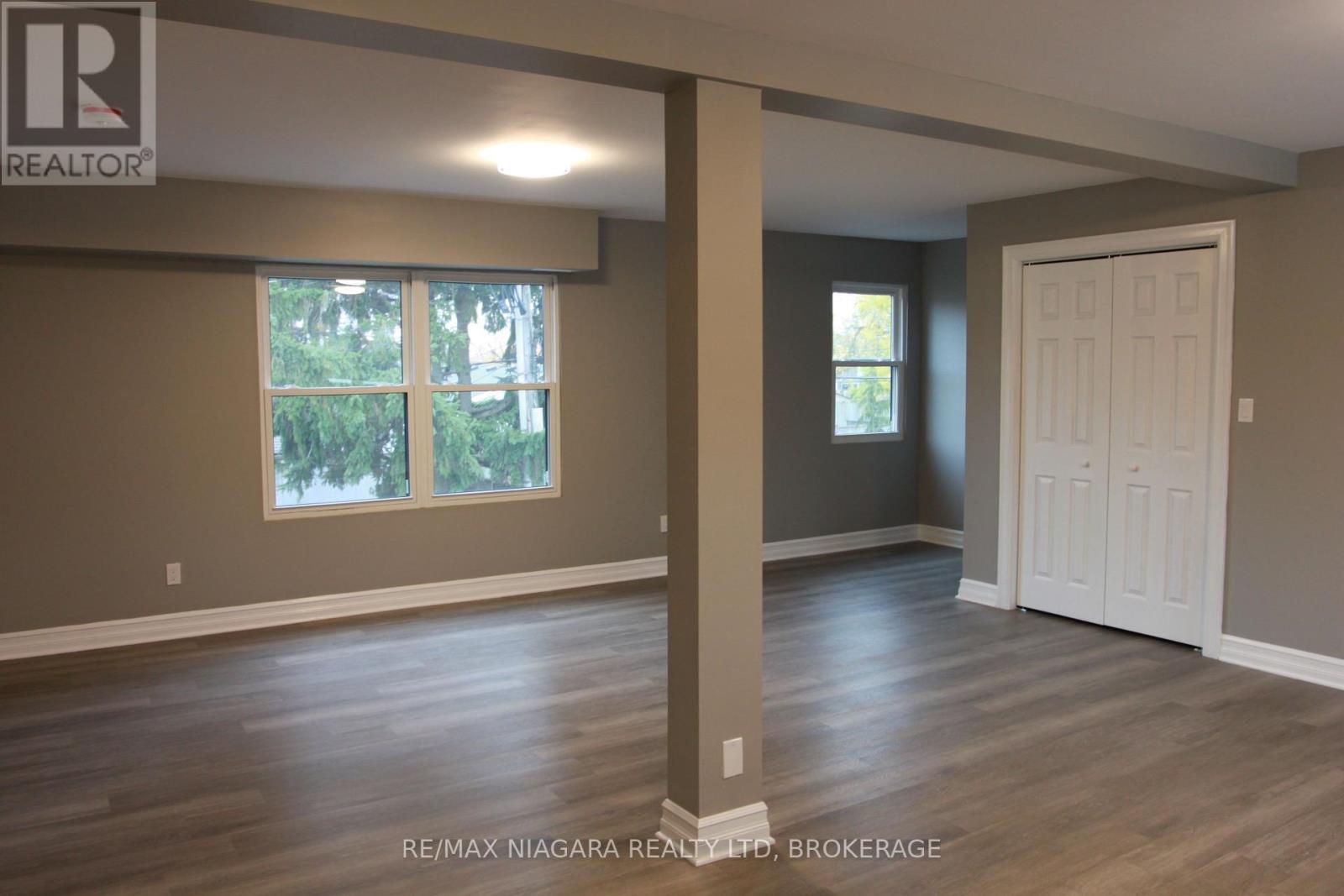 21 Wintemute Street, Fort Erie, Ontario  L2A 3N9 - Photo 20 - X12439523