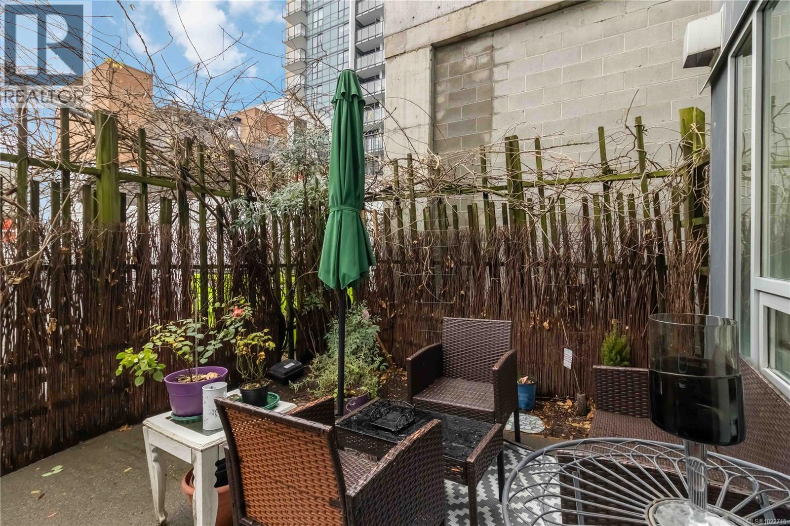 108 932 Johnson St, Victoria, British Columbia  V8V 3N4 - Photo 19 - 1022715