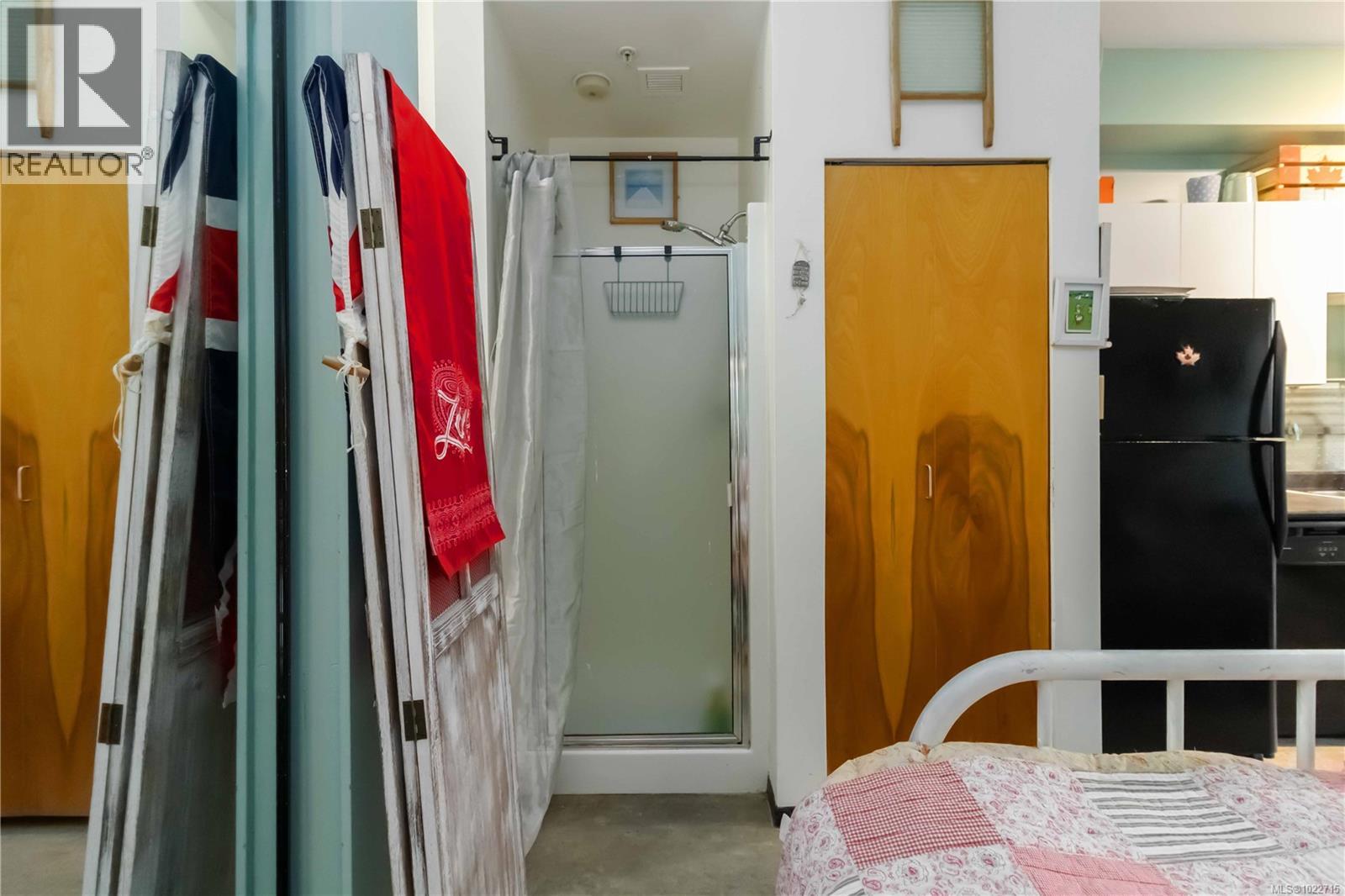 108 932 Johnson St, Victoria, British Columbia  V8V 3N4 - Photo 16 - 1022715