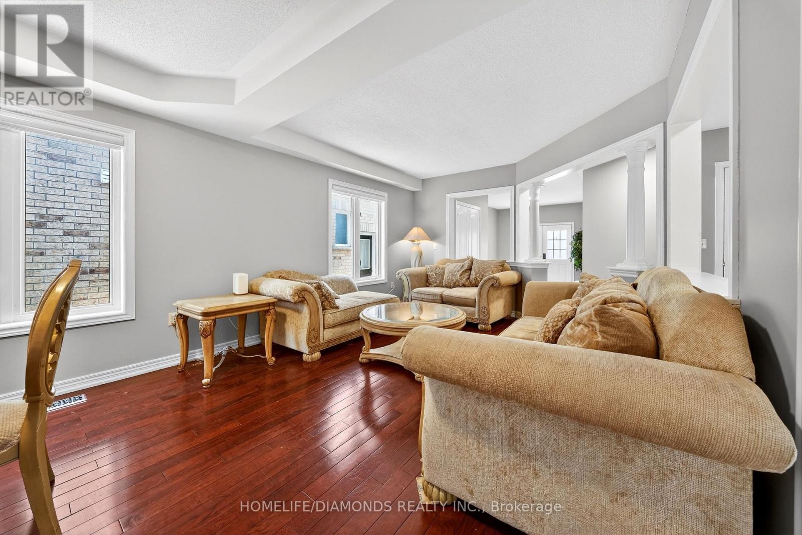 62 Don Minaker Drive, Brampton, Ontario  L6P 1R3 - Photo 7 - W12925412