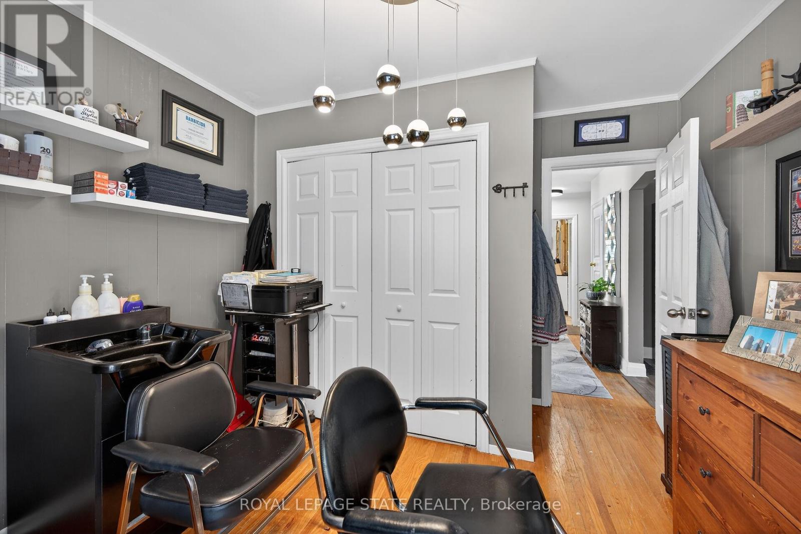 22 Marion Place, Hamilton, Ontario  L8G 1R7 - Photo 14 - X12974314