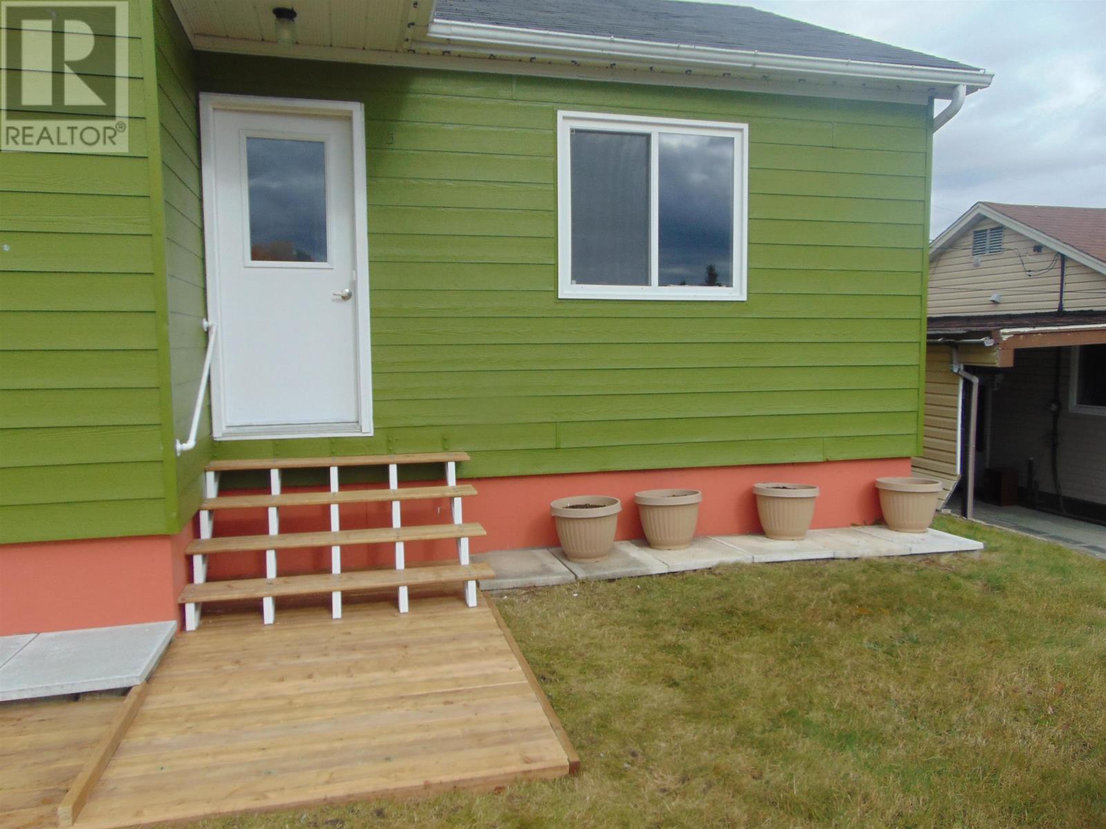 5 Falcon Dr, Manitouwadge, Ontario  P0T 2C0 - Photo 5 - TB2600654