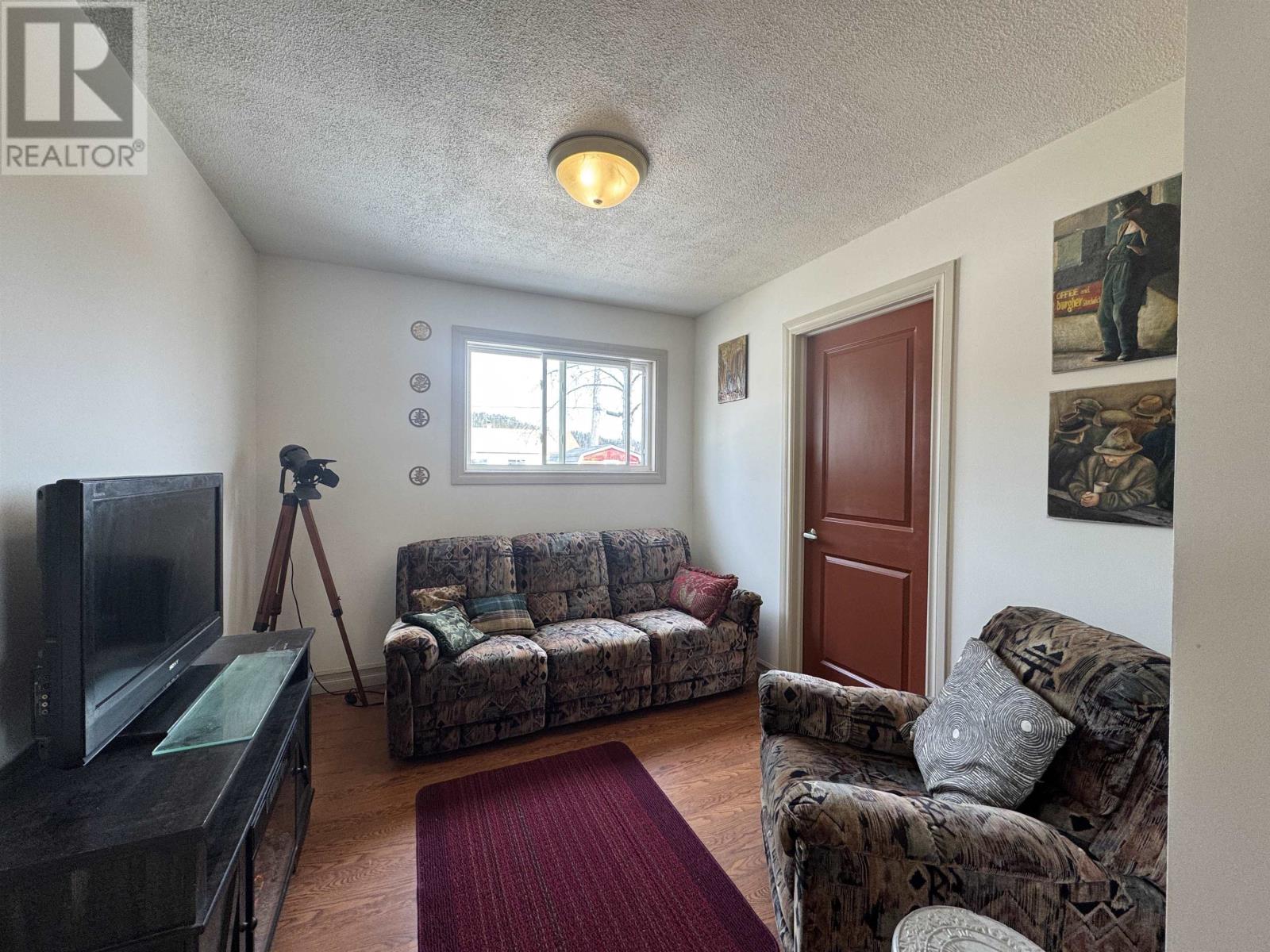 5 Falcon Dr, Manitouwadge, Ontario  P0T 2C0 - Photo 6 - TB2600654