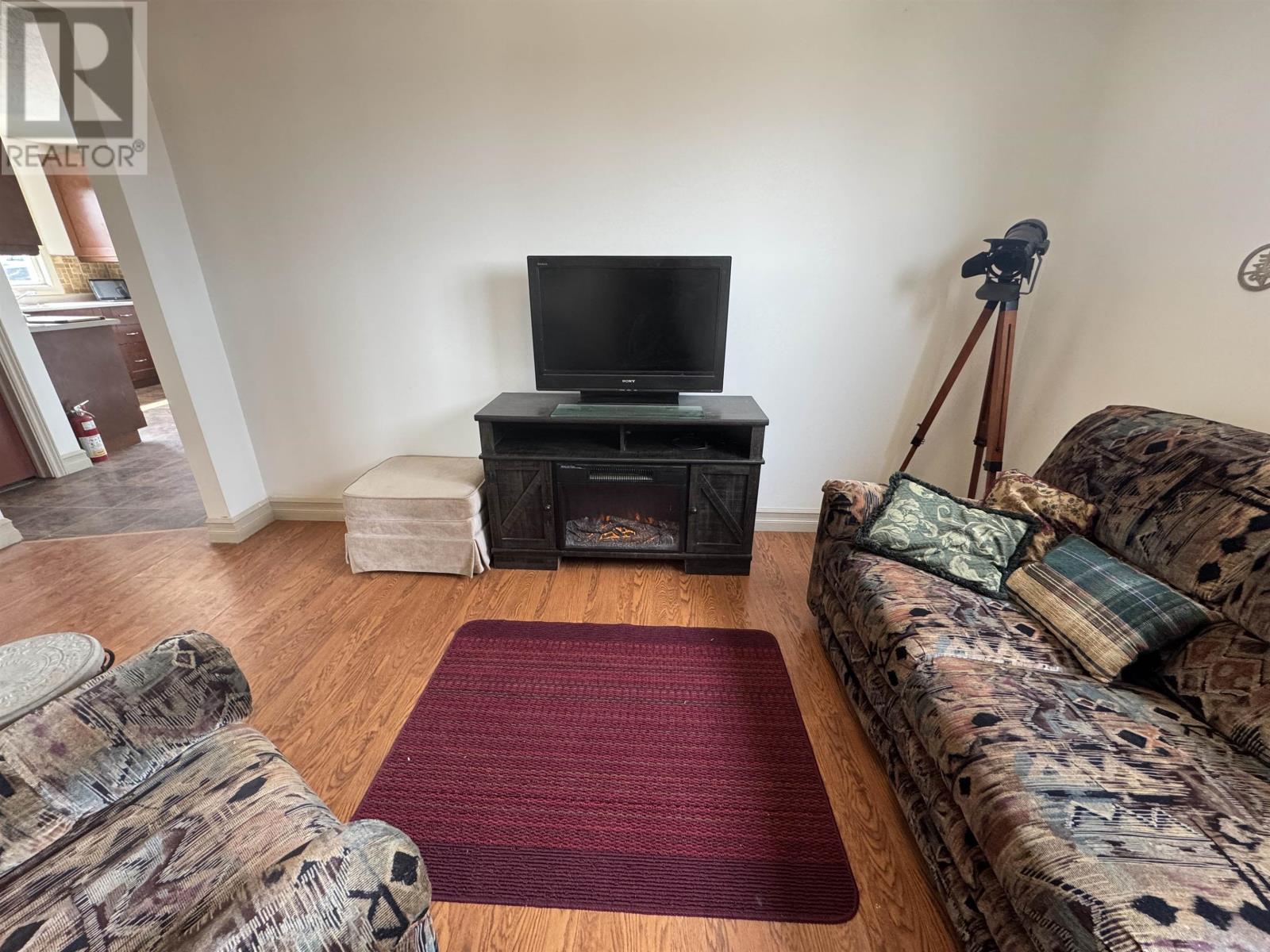 5 Falcon Dr, Manitouwadge, Ontario  P0T 2C0 - Photo 7 - TB2600654