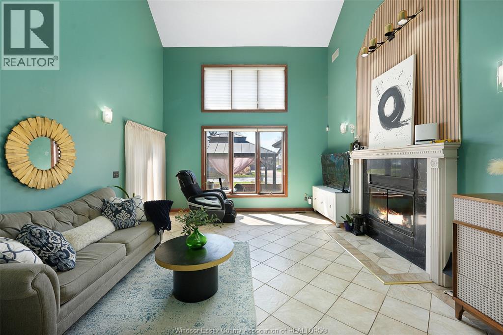 172 Pointe West Drive, Amherstburg, Ontario  N9V 3R6 - Photo 14 - 26007667