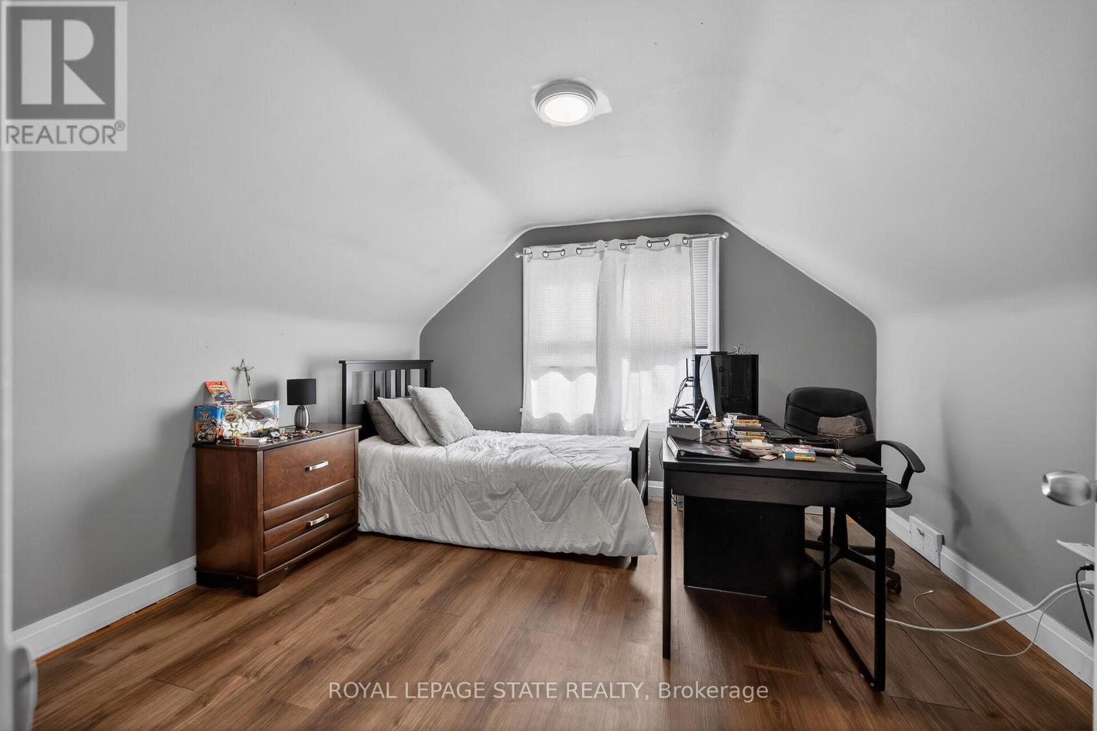 22 Marion Place, Hamilton, Ontario  L8G 1R7 - Photo 21 - X12974314