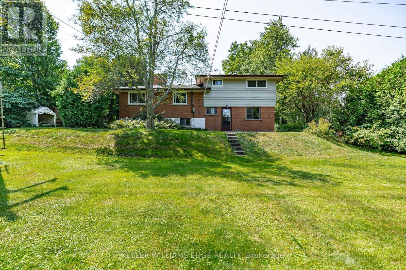 1352 Centre Road, Hamilton, Ontario  L0R 1H1 - Photo 30 - X8249546