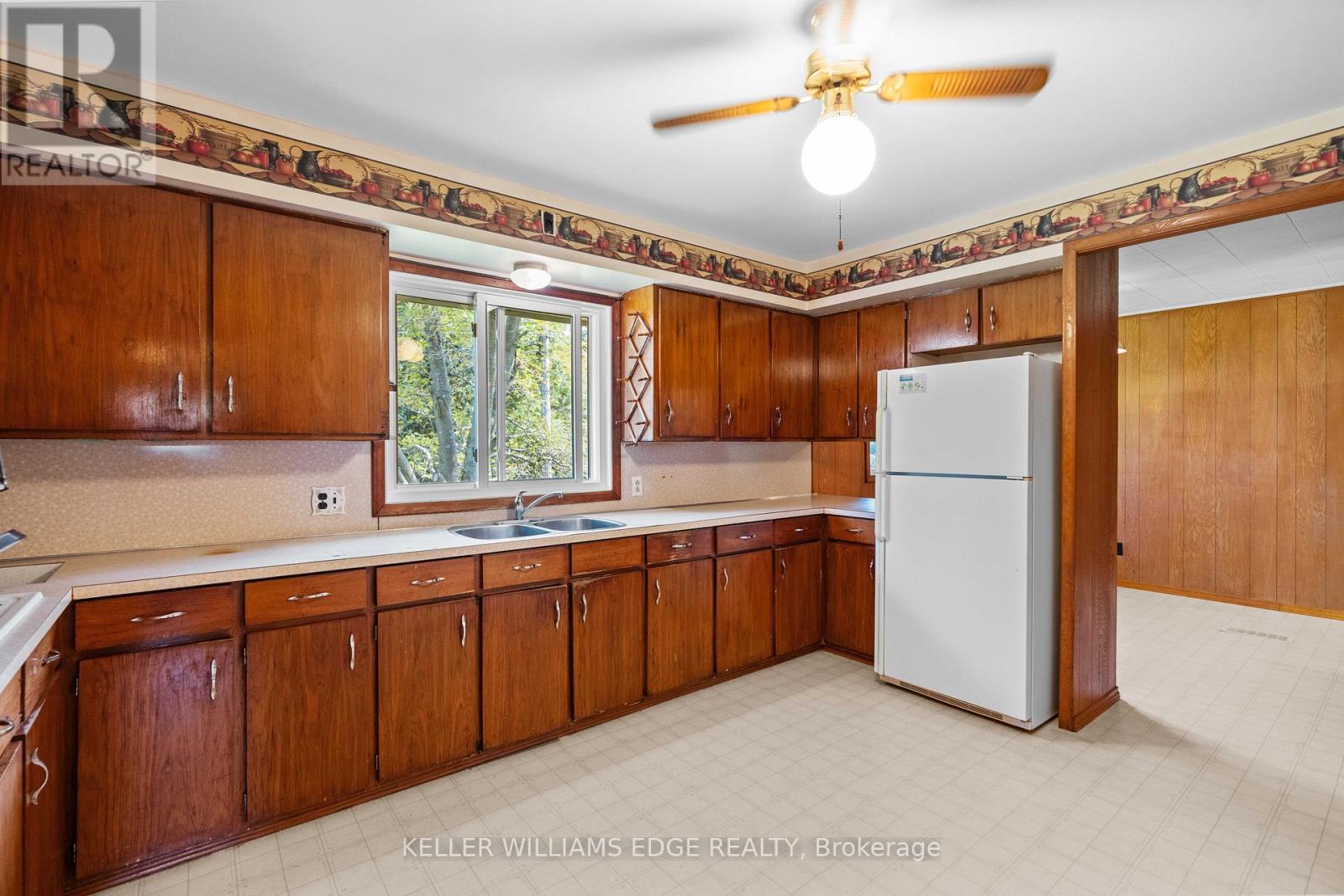 1352 Centre Road, Hamilton, Ontario  L0R 1H1 - Photo 10 - X8249546