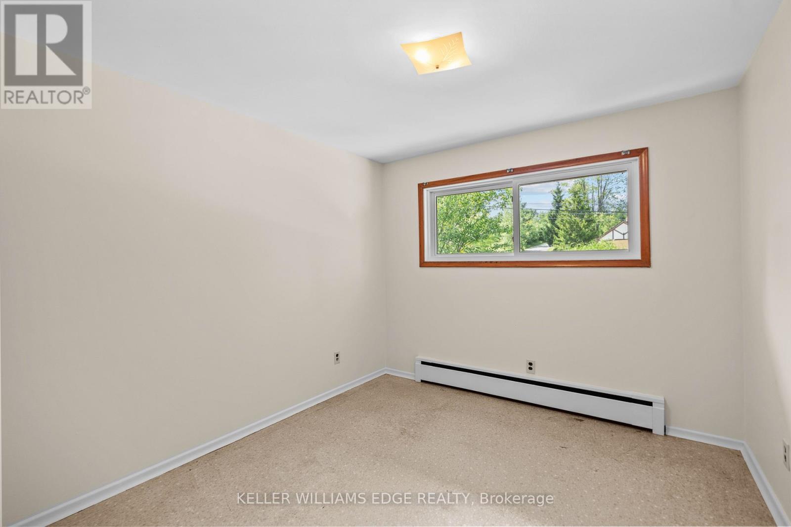 1352 Centre Road, Hamilton, Ontario  L0R 1H1 - Photo 14 - X8249546