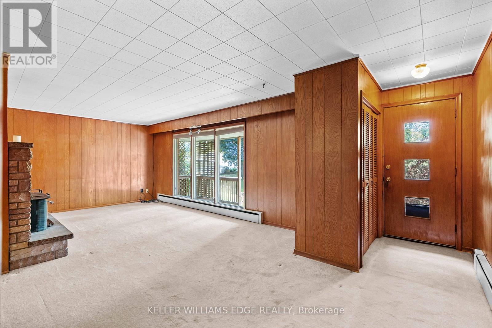 1352 Centre Road, Hamilton, Ontario  L0R 1H1 - Photo 4 - X8249546