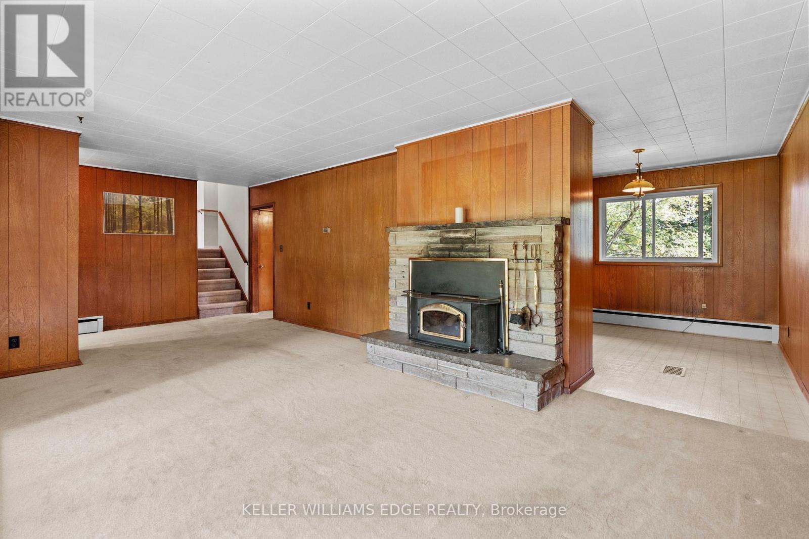 1352 Centre Road, Hamilton, Ontario  L0R 1H1 - Photo 6 - X8249546