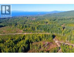 LOT 3 LOCKYER ROAD, Roberts Creek, British Columbia