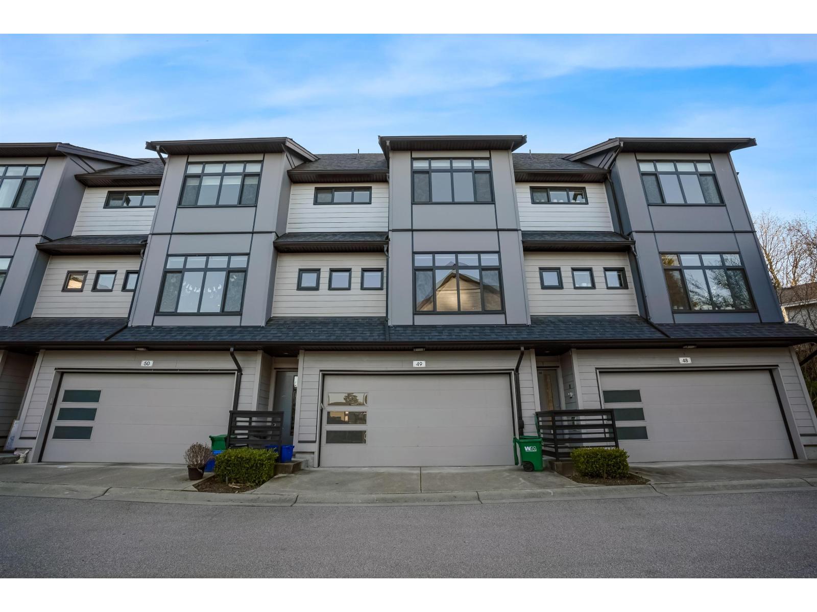 49 15177 60 AVENUE, Surrey, British Columbia