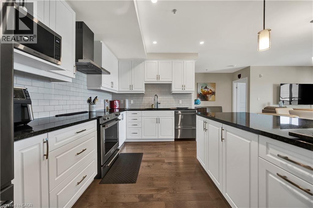 249 Grey Silo Road Unit# 405, Waterloo, Ontario  N2K 0G8 - Photo 13 - 40818862