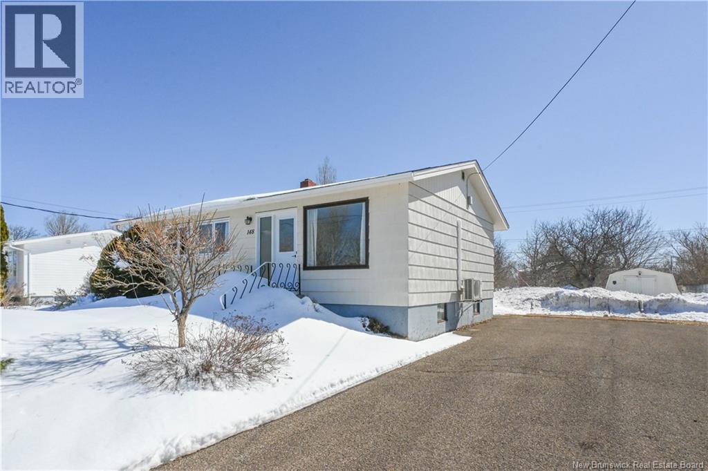 148 des Pins Street, Shippagan, New Brunswick
