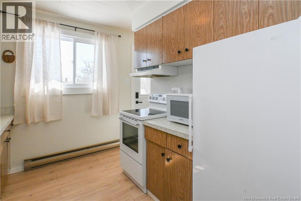 148 Des Pins Street, Shippagan, New Brunswick  E8S 1K2 - Photo 5 - NB136867