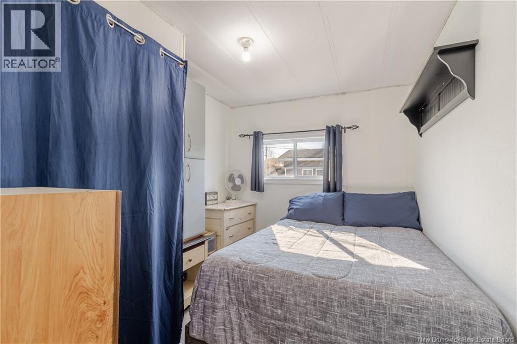34 Elmdale Crescent, Fredericton, New Brunswick  E3B 6R1 - Photo 10 - NB136863