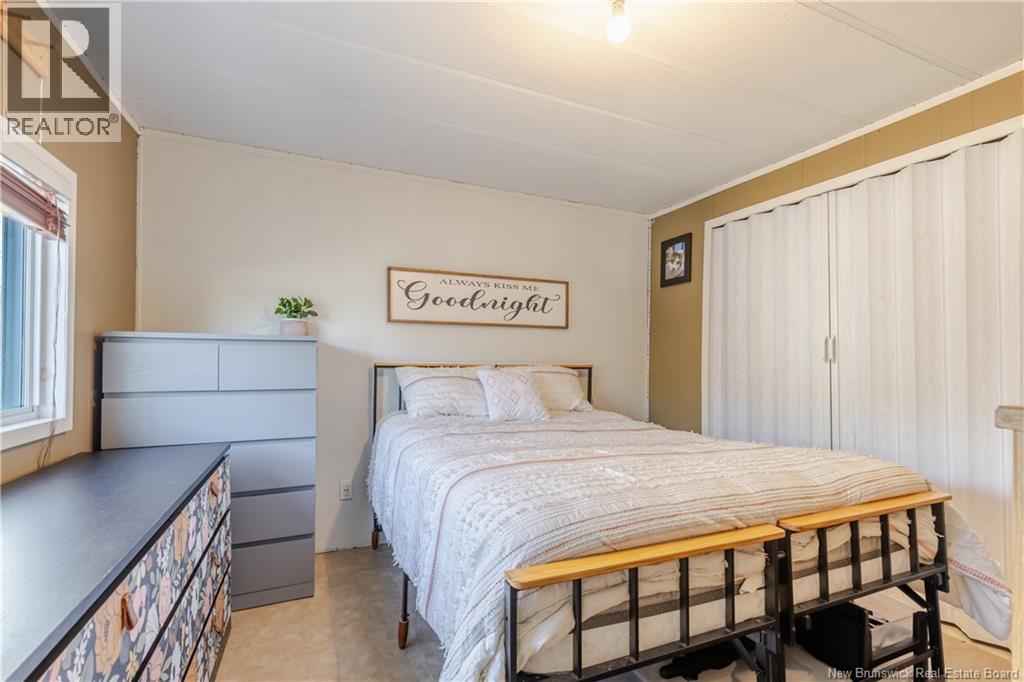 34 Elmdale Crescent, Fredericton, New Brunswick  E3B 6R1 - Photo 16 - NB136863