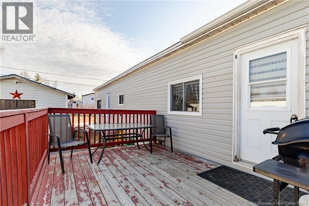 34 Elmdale Crescent, Fredericton, New Brunswick  E3B 6R1 - Photo 17 - NB136863