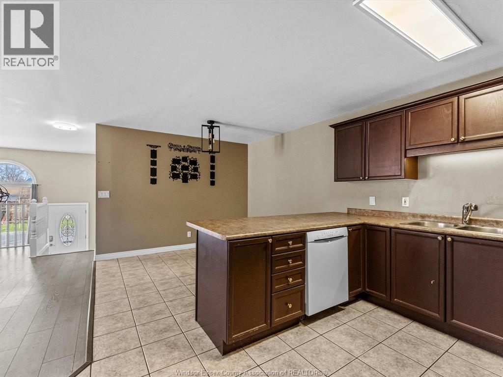 441 Railway Avenue, Belle River, Ontario N0R 1A0 - Photo 10 - 26007652