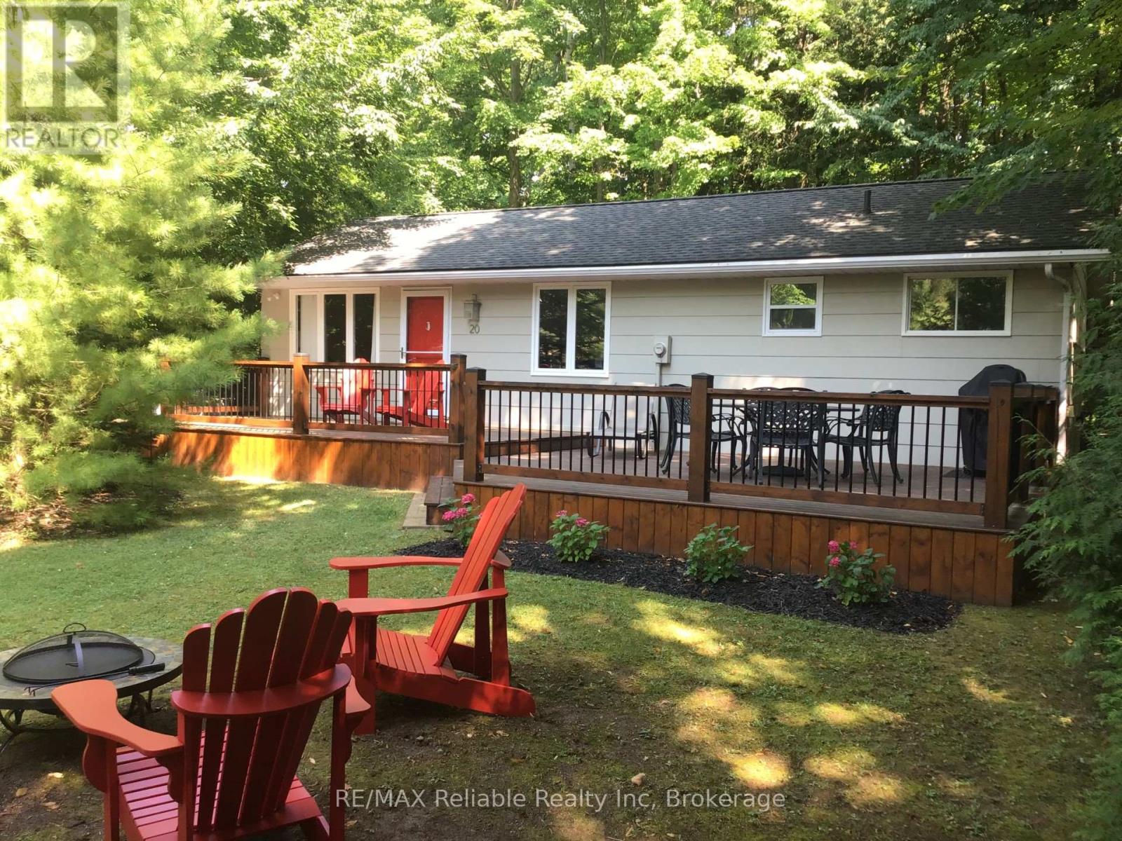 20 GEORGE STREET, Bluewater, Ontario