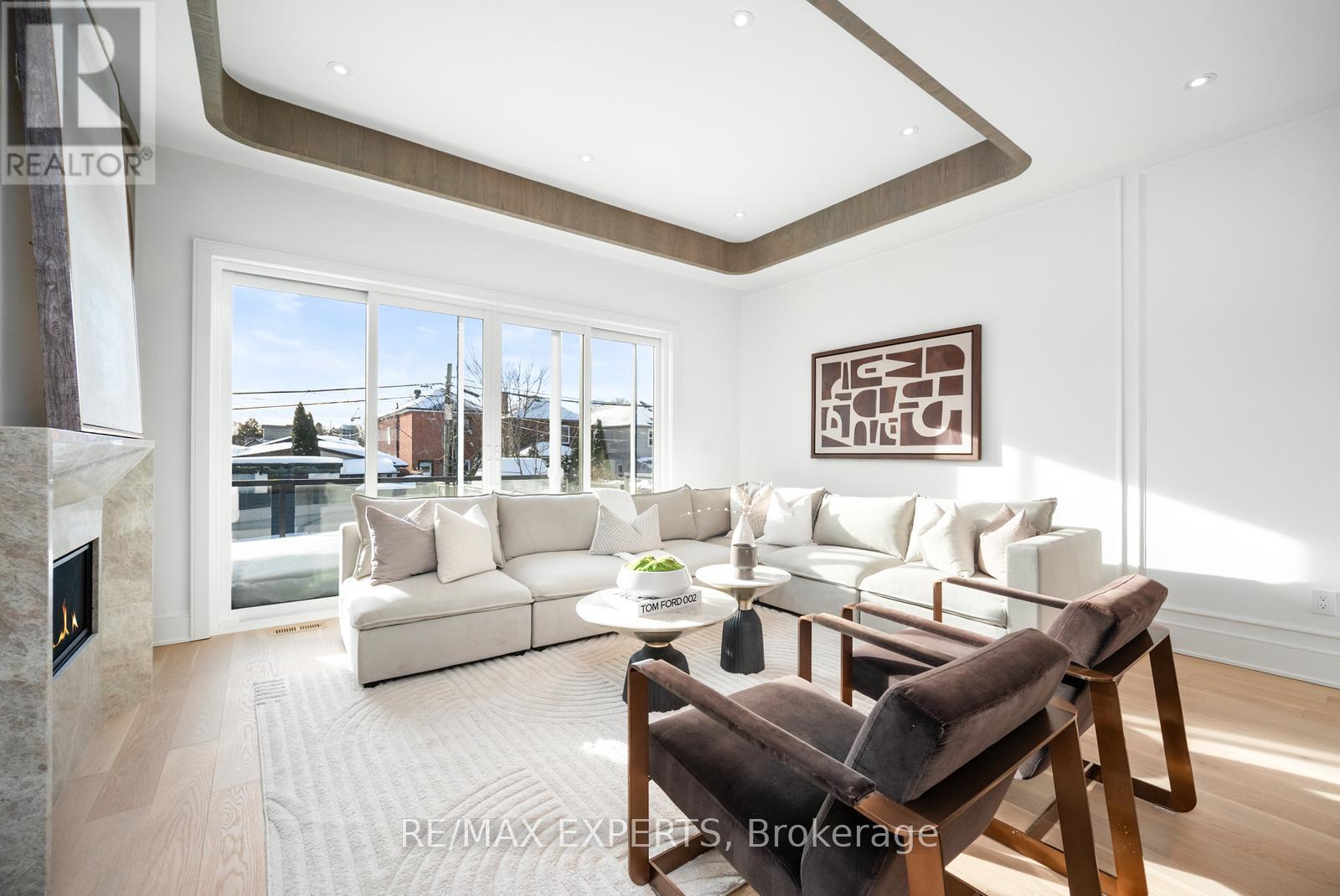 15 Holland Park Avenue, Toronto, Ontario  M6C 1M2 - Photo 22 - C12978372