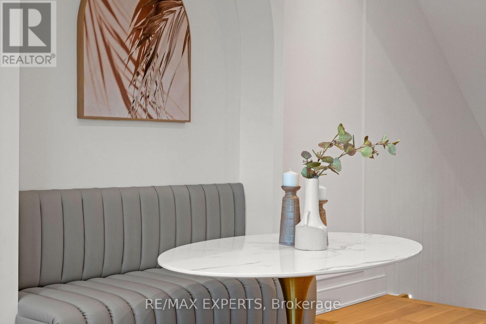 15 Holland Park Avenue, Toronto, Ontario  M6C 1M2 - Photo 23 - C12978372