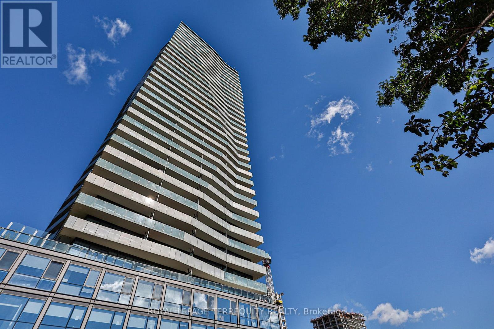 401 - 390 CHERRY STREET, Toronto, Ontario