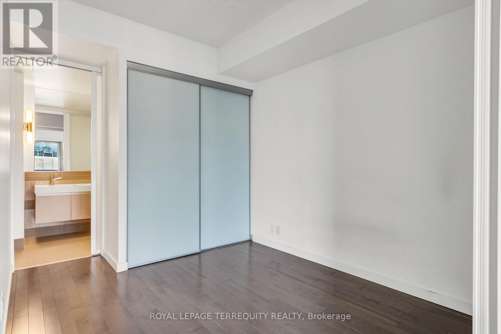 401 - 390 Cherry Street, Toronto, Ontario  M5A 0E2 - Photo 26 - C12978384