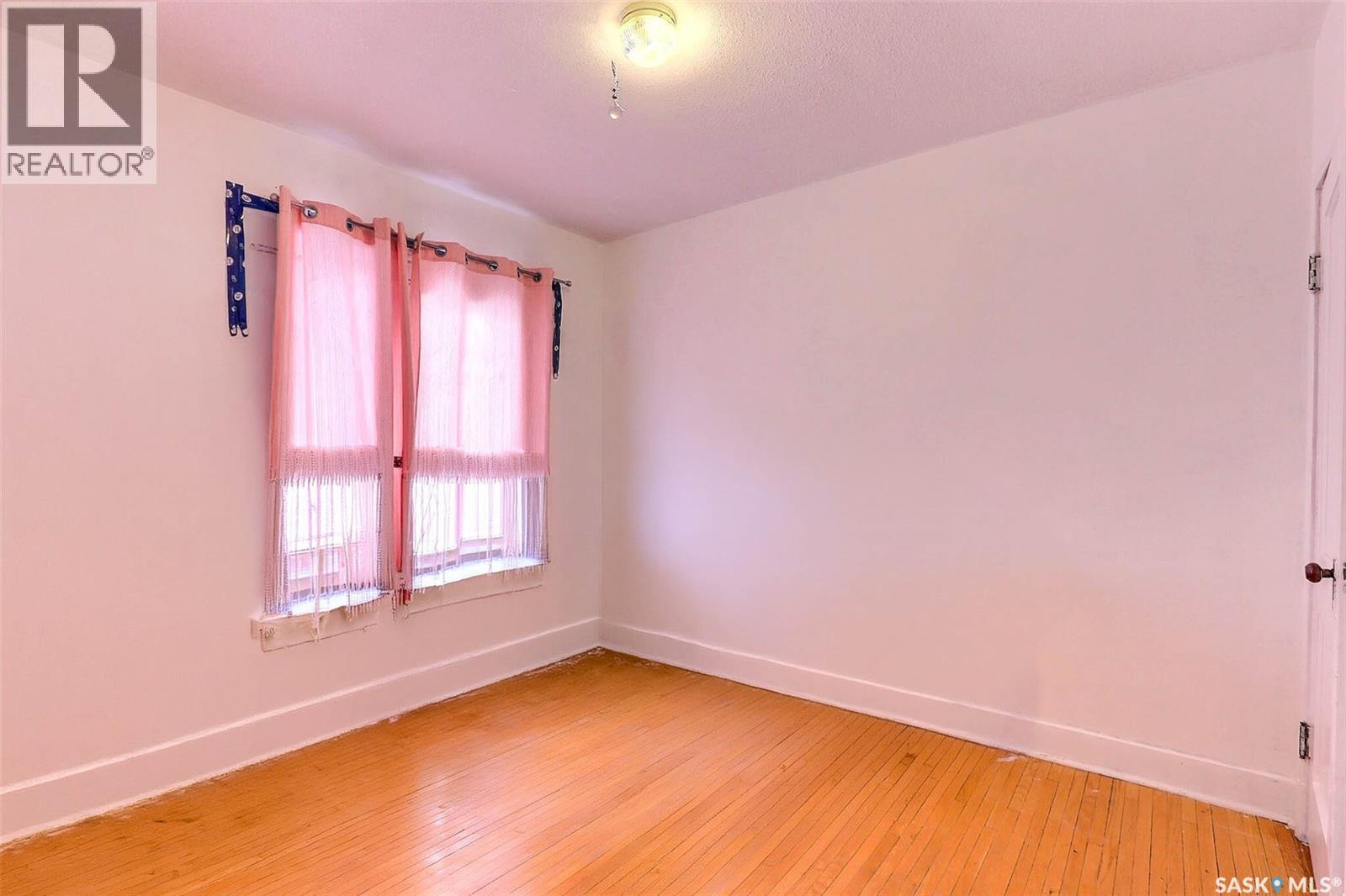 385 19th Street W, Prince Albert, Saskatchewan  S6V 4C8 - Photo 11 - SK032480