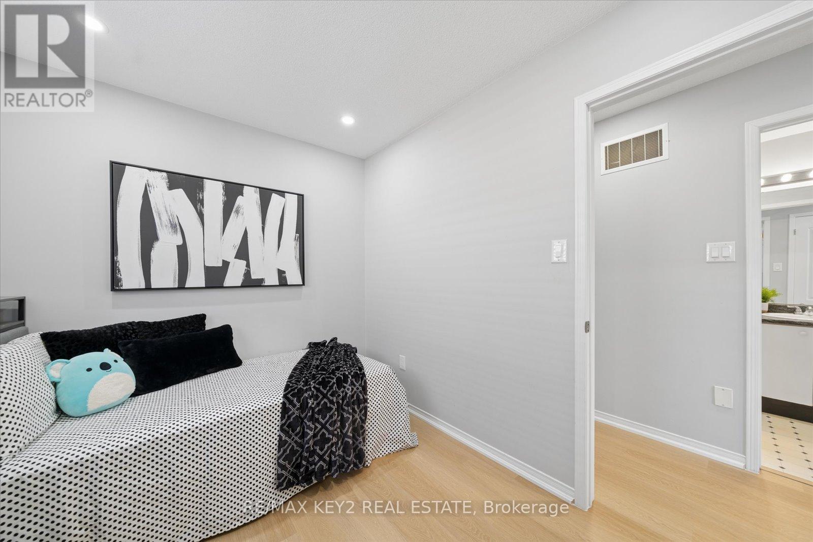 1652 Autumn Crescent, Pickering, Ontario L1V 6X6 - Photo 34 - E12978286