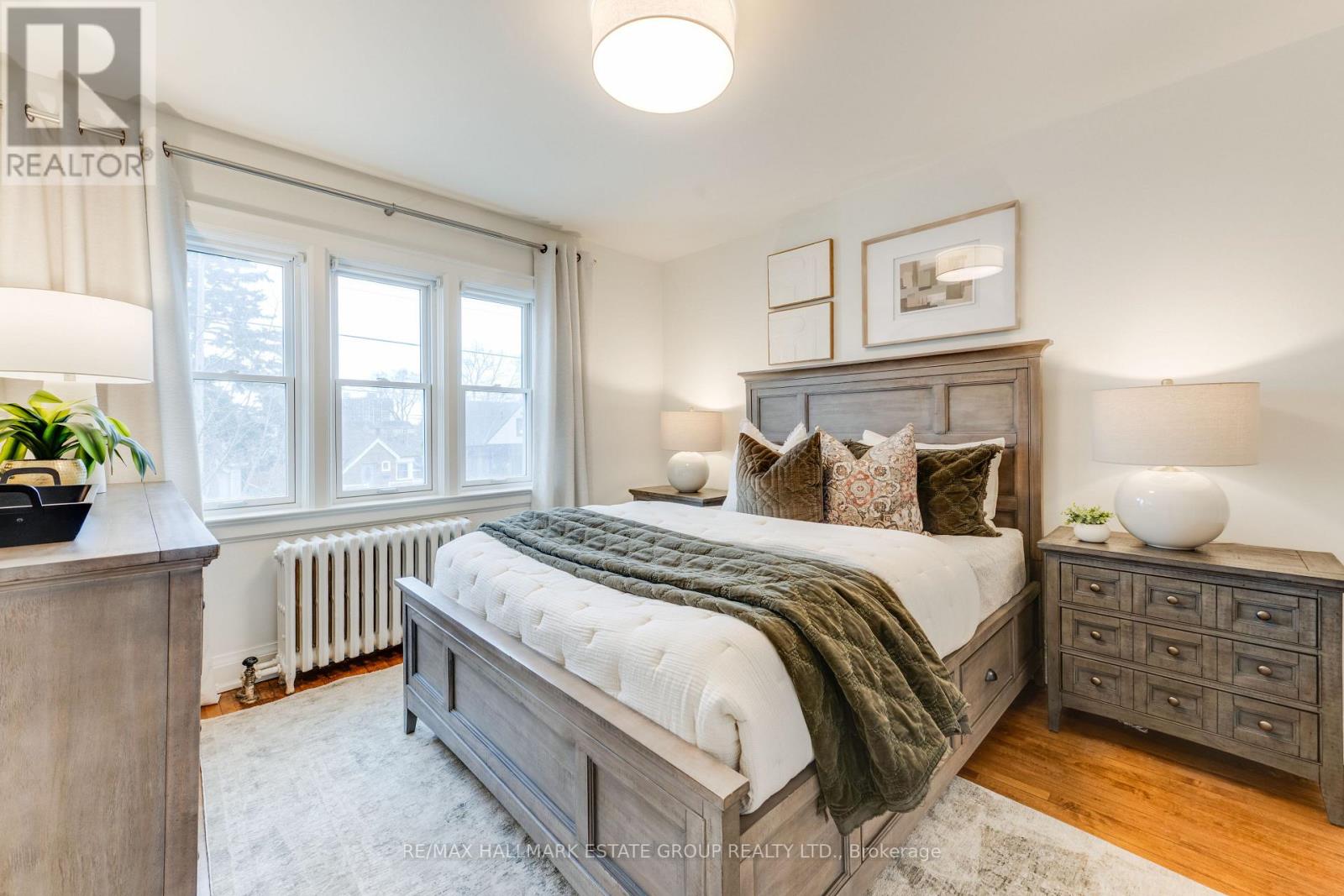 242 O'connor Drive, Toronto, Ontario  M4J 2T4 - Photo 18 - E12978338